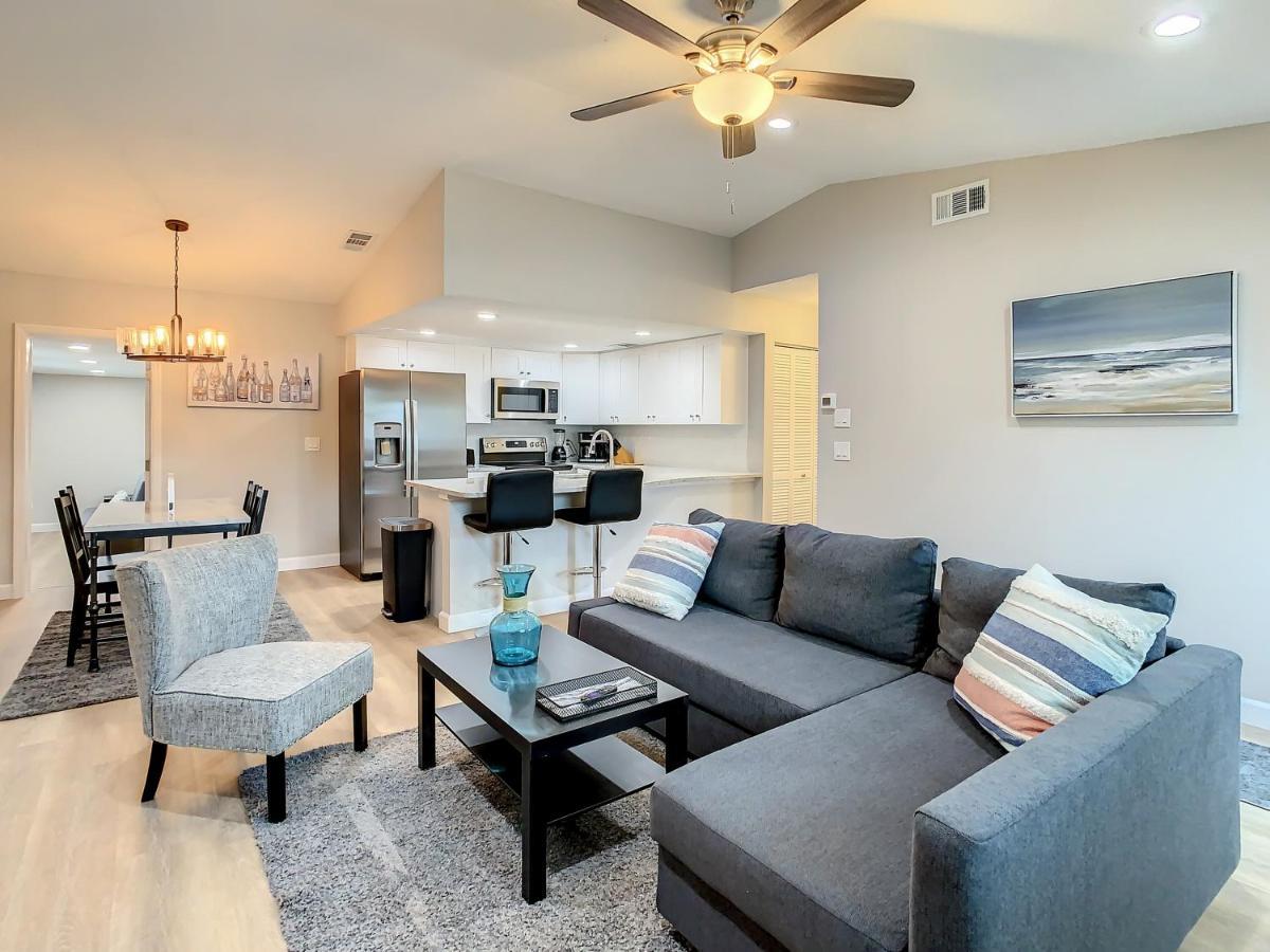 Villa Crown Jewel Of Clearwater 10-15 Min To Beach 5 Min To St Pete Airport Extérieur photo