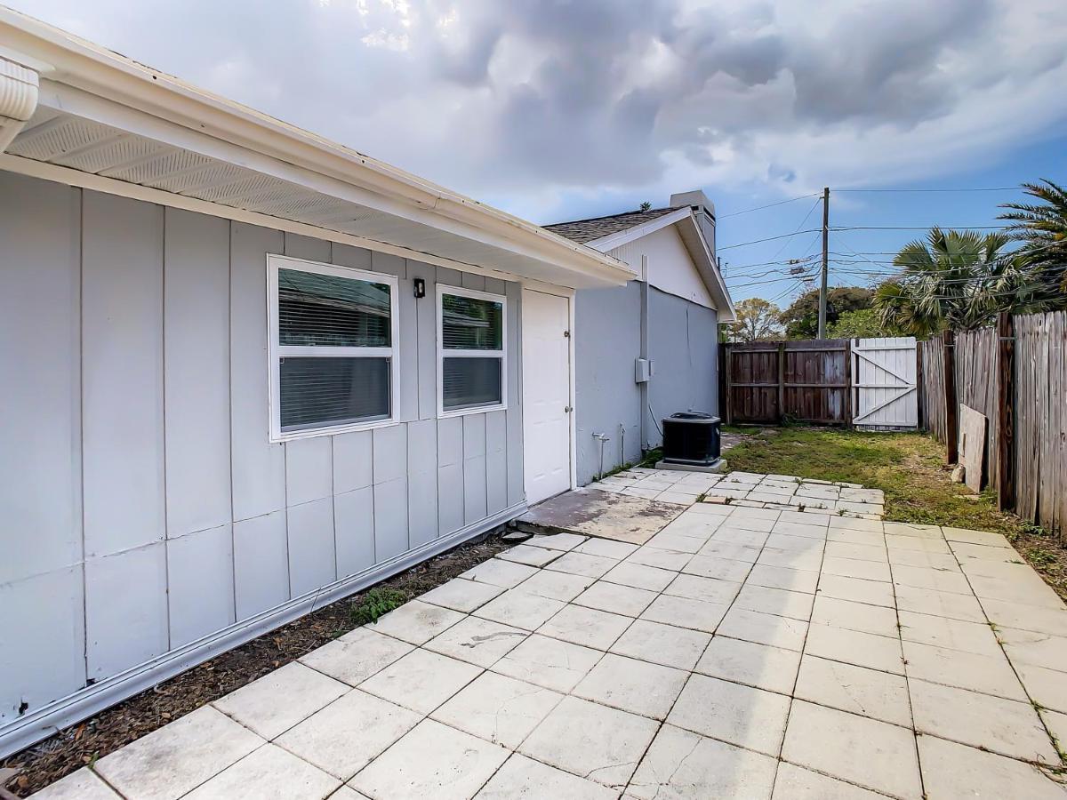 Villa Crown Jewel Of Clearwater 10-15 Min To Beach 5 Min To St Pete Airport Extérieur photo